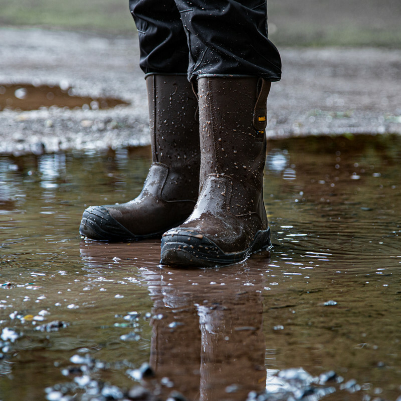 waterproof rigger boots toolstation